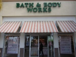 Custom storefront awning for Bath & Body Works