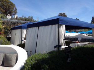 Ojai Valley custom awning with blue awning fabric and white blinds