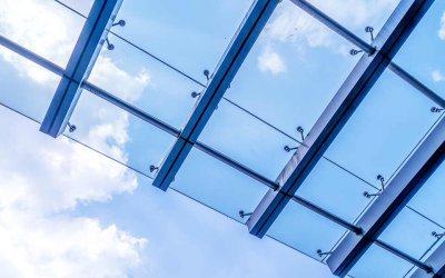 A Comprehensive Guide to Choosing Glass Canopies for Commercial Buildings  